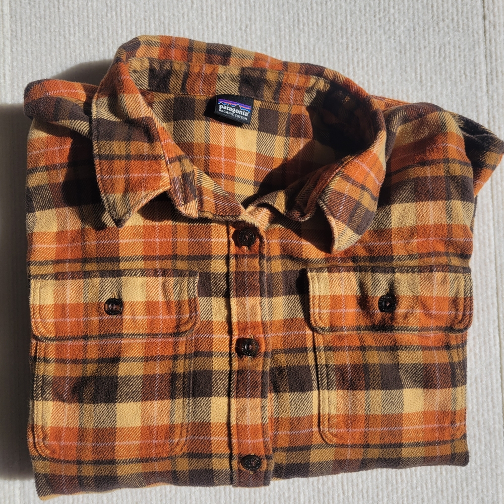 Patagonia Flannel Orange Brown Organic Cotton Womens Button Down Long Sleeve